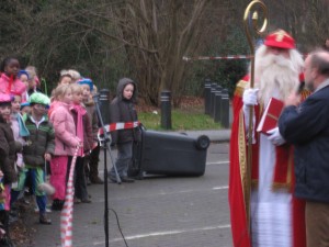 Sint komt aan bij ochtendgloren